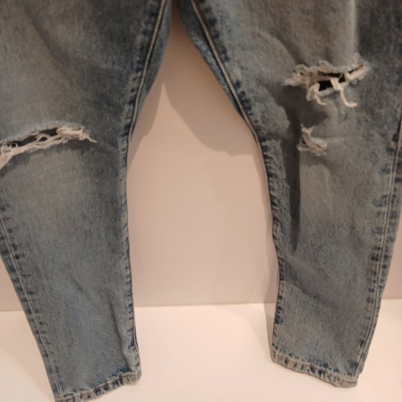 Levi's Women's Classic 501's Jeans - Picture 4 of 8